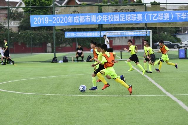媒体人:詹姆斯选择走捷径夺冠那天起 已与历史最佳无缘