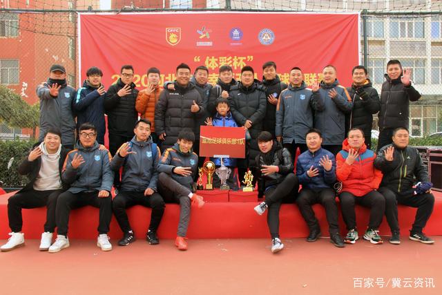 解说：在所有的备选项里 詹姆斯选了理论上限最高的一个